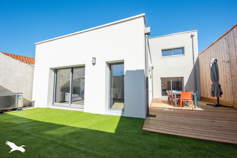 Vente Maison ST GEORGES DE DIDONNE - 4 pièces -113 m² - (17110)