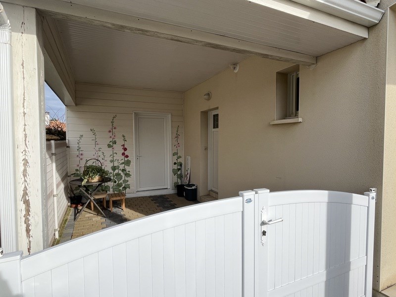 Vente Maison ST GEORGES DE DIDONNE - 3 pièces -81 m² - (17110)