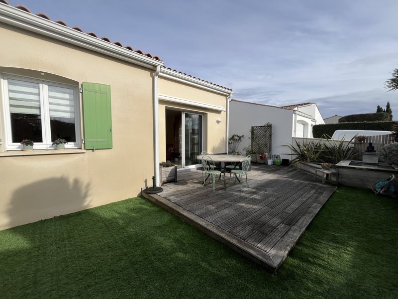 Vente Maison ST GEORGES DE DIDONNE - 3 pièces -81 m² - (17110)