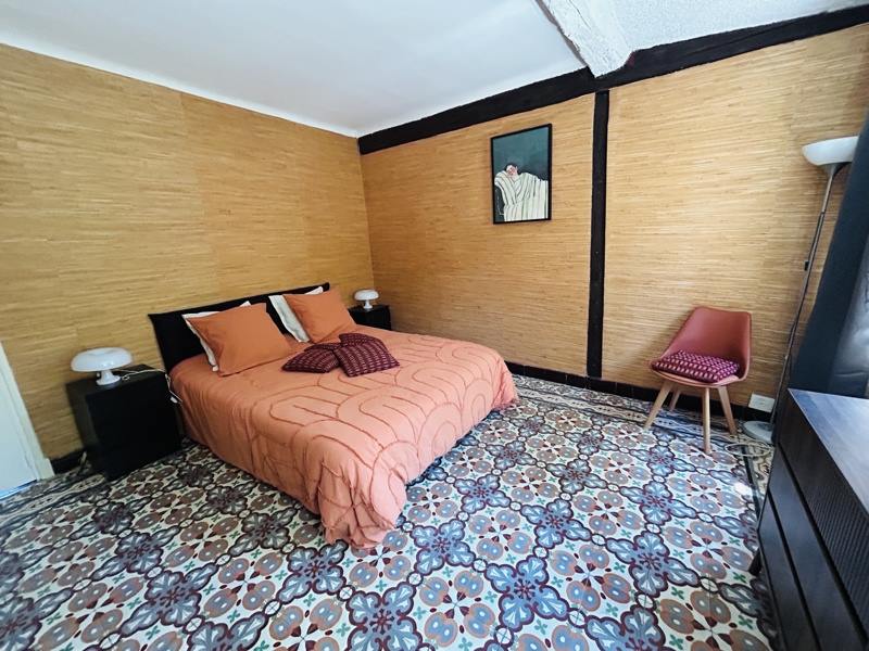 Vente Maison CARCASSONNE - 6 pièces -198 m² - (11000)