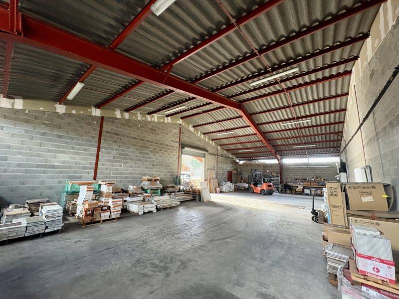 Vente Local commercial CARCASSONNE - -  572 m² - (11000)
