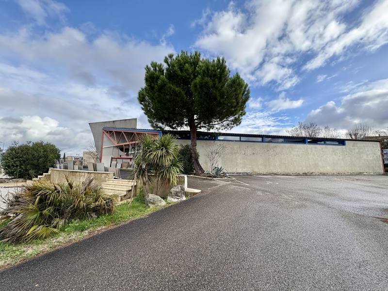 Vente Local commercial CARCASSONNE - -  572 m² - (11000)