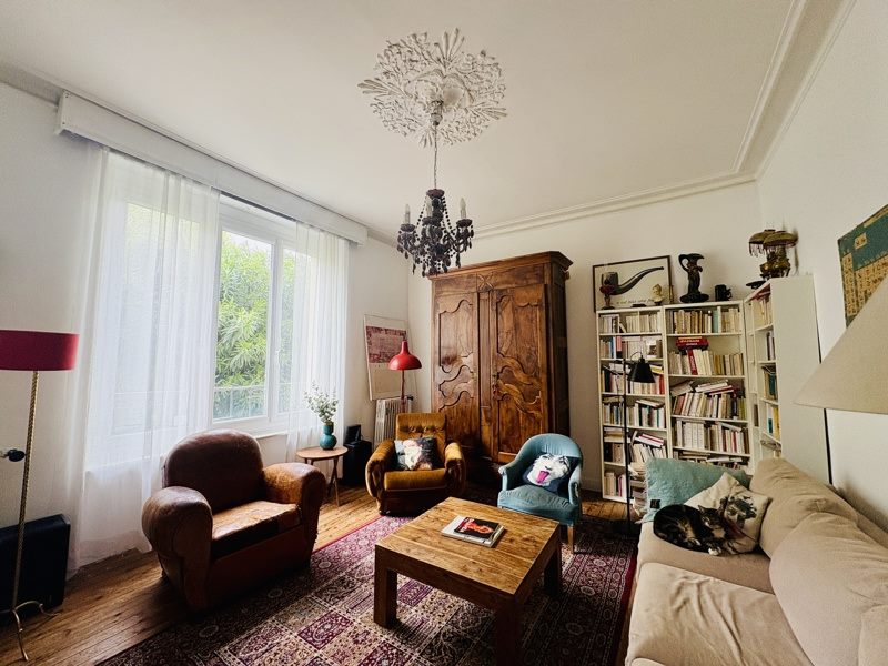 Vente Maison CARCASSONNE - 7 pièces -174 m² - (11000)