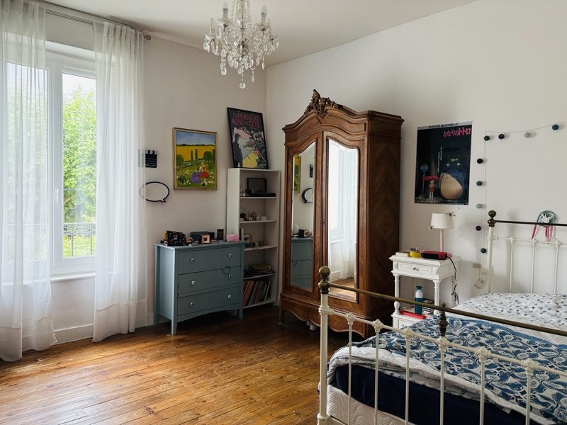 Vente Maison CARCASSONNE - 7 pièces -174 m² - (11000)