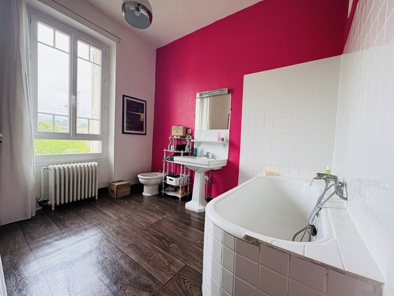 Vente Maison CARCASSONNE - 7 pièces -174 m² - (11000)