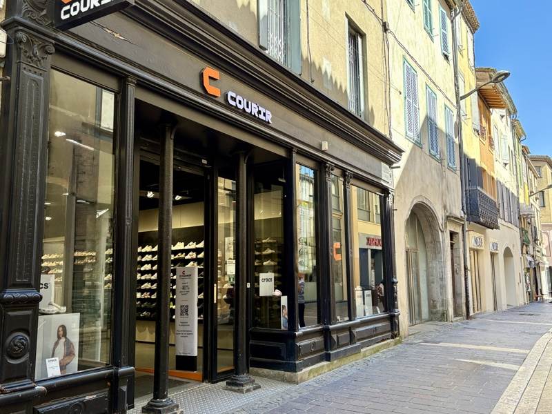 Vente Local commercial CARCASSONNE - -  204 m² - (11000)