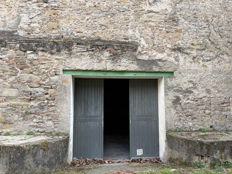 Vente Parking CARCASSONNE - -  90 m² - (11000)