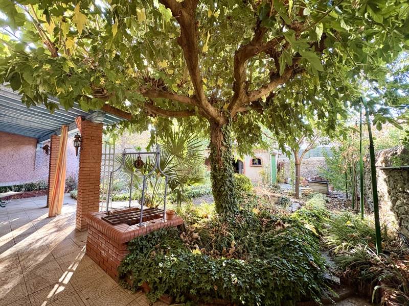 Vente Maison Carcassonne - 8 pièces -217 m² - (11000)