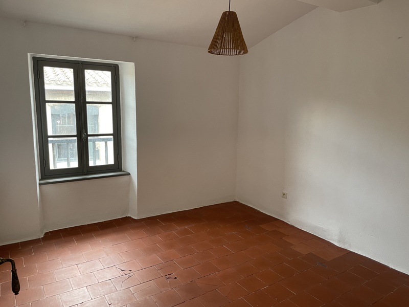 Vente Appartement CARCASSONNE - 4 pièces -90 m² - (11000)
