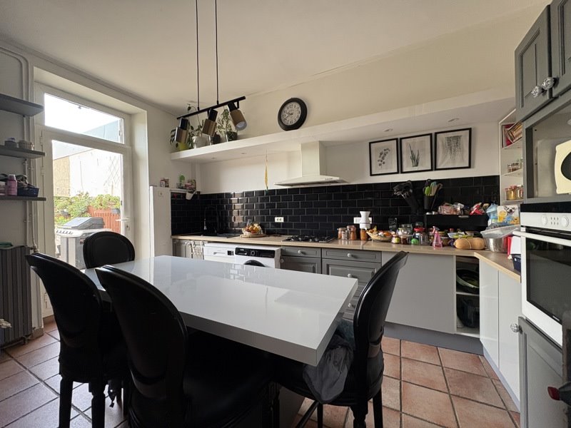 Vente Appartement CARCASSONNE - 3 pièces -122 m² - (11000)