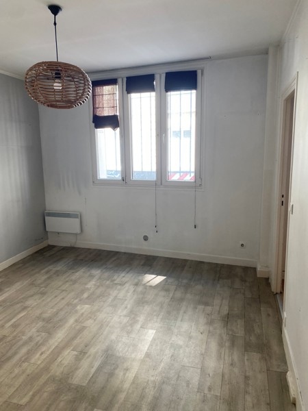 Vente Appartement PARIS 17 - 2 pièces -37 m² - (75017)
