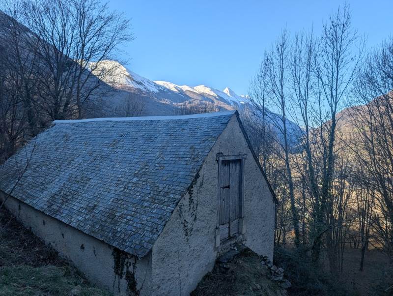 Vente Grange LUZ ST SAUVEUR - 2 pièces -100 m² - (65120)