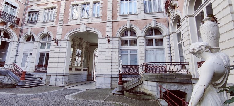 Vente Appartement CAUTERETS - 3 pièces -80 m² - (65110)
