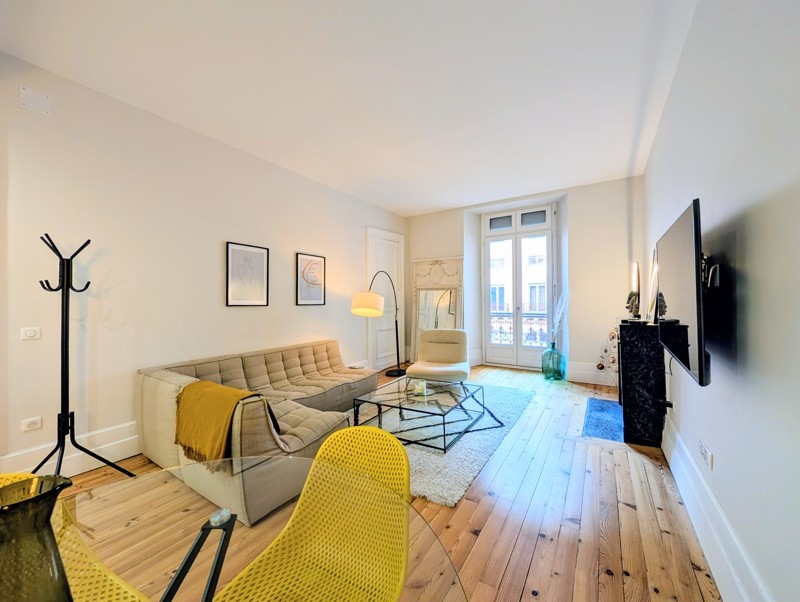 Vente Appartement CAUTERETS - 3 pièces -80 m² - (65110)