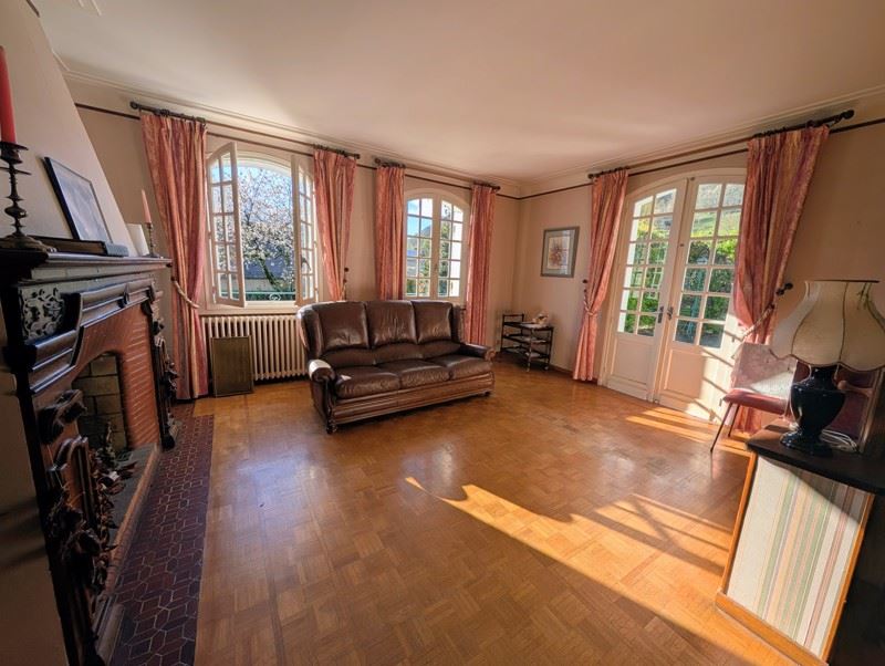 Vente Maison ST SAVIN - 8 pièces -183 m² - (65400)