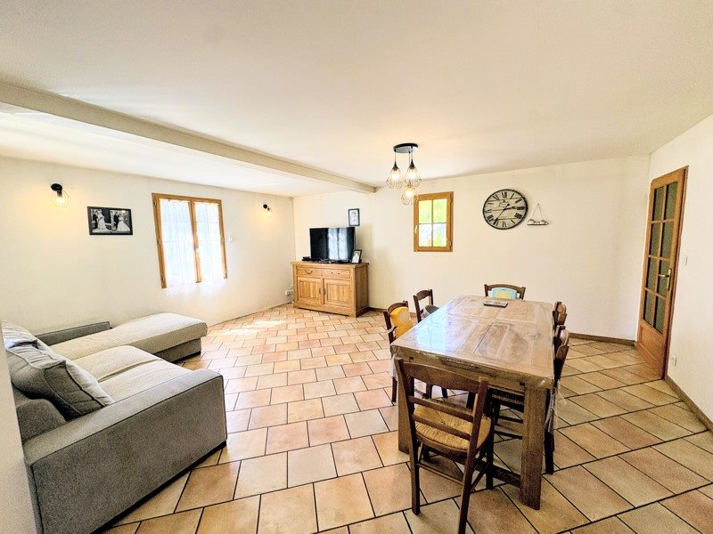 Vente Maison ESTERRE - 6 pièces -139 m² - (65120)