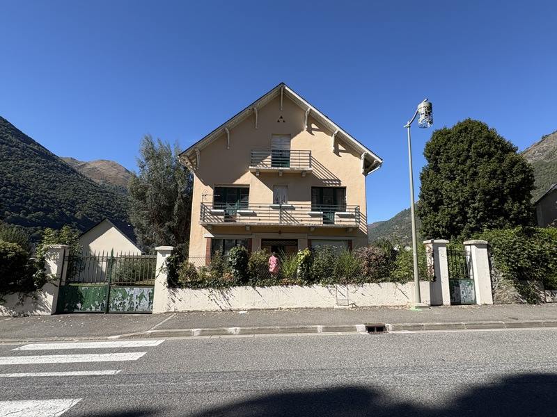 Vente Maison LUZ ST SAUVEUR - 15 pièces -230 m² - (65120)