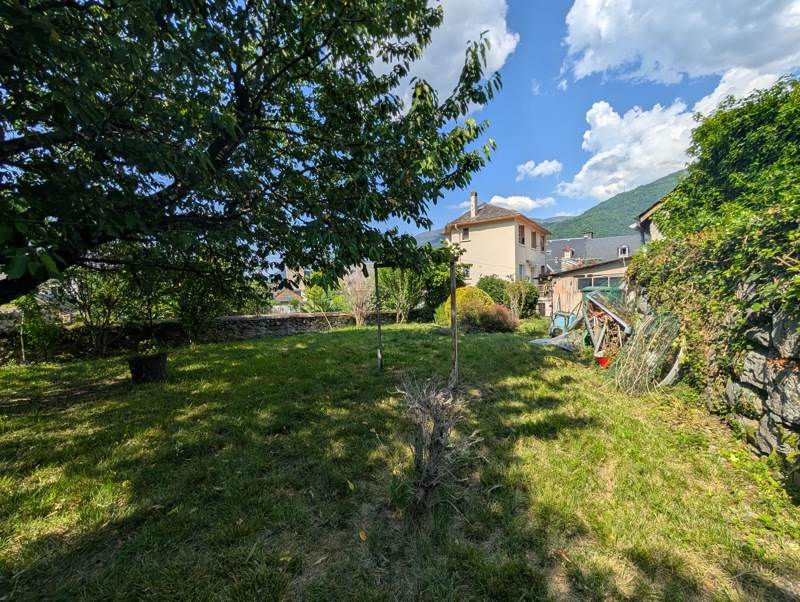 Vente Maison PIERREFITTE NESTALAS - 9 pièces -160 m² - (65260)