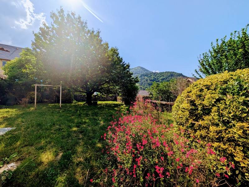 Vente Maison PIERREFITTE NESTALAS - 9 pièces -160 m² - (65260)