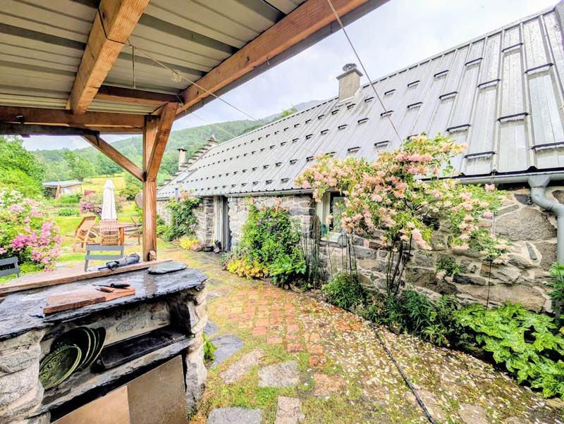 Vente Grange BETPOUEY - 4 pièces -110 m² - (65120)
