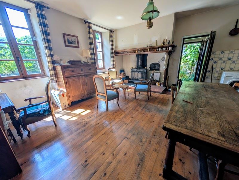 Vente Maison SOULOM - 5 pièces -156 m² - (65260)