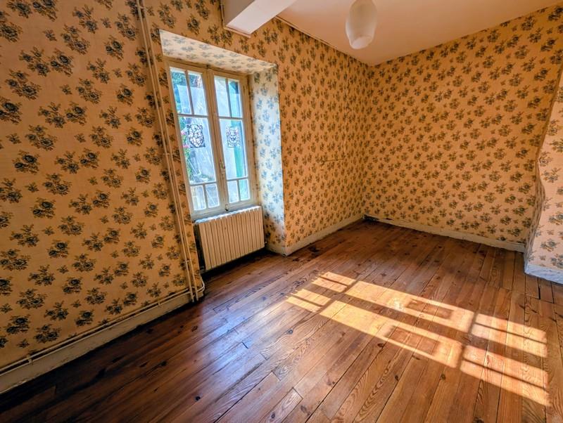 Vente Maison ESTERRE - 6 pièces -100 m² - (65120)