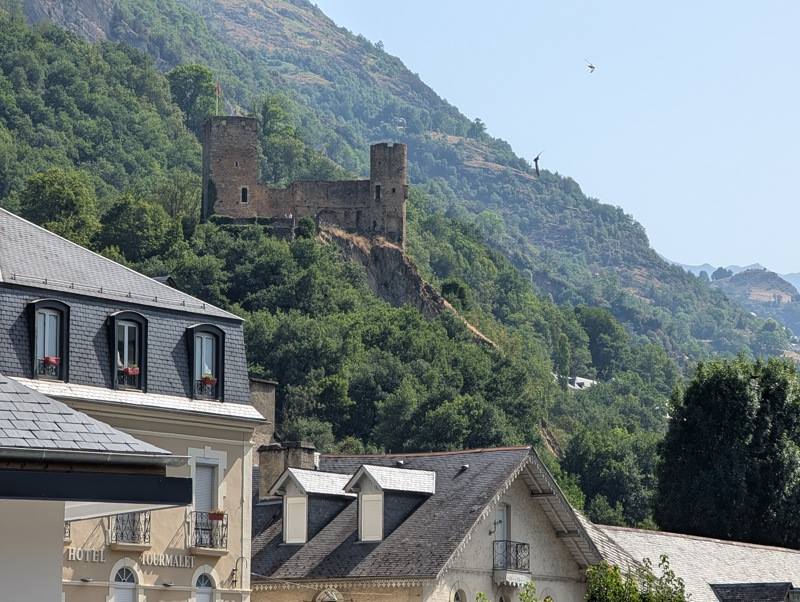Vente Appartement LUZ ST SAUVEUR - 3 pièces -91 m² - (65120)