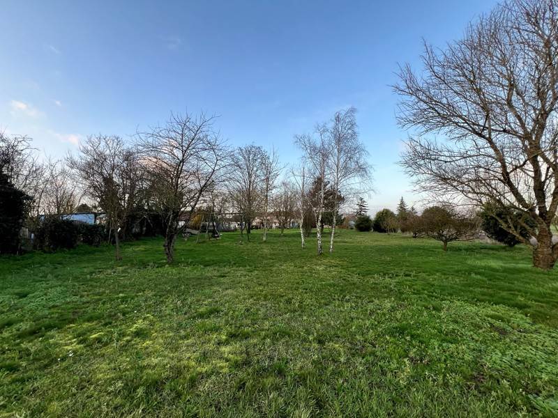 Vente Maison CHAMPIGNY EN ROCHEREAU - 4 pièces -181 m² - (86170)
