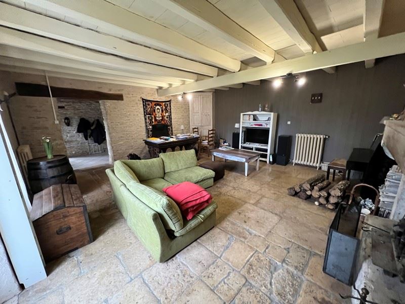 Vente Maison CHAMPIGNY EN ROCHEREAU - 4 pièces -181 m² - (86170)