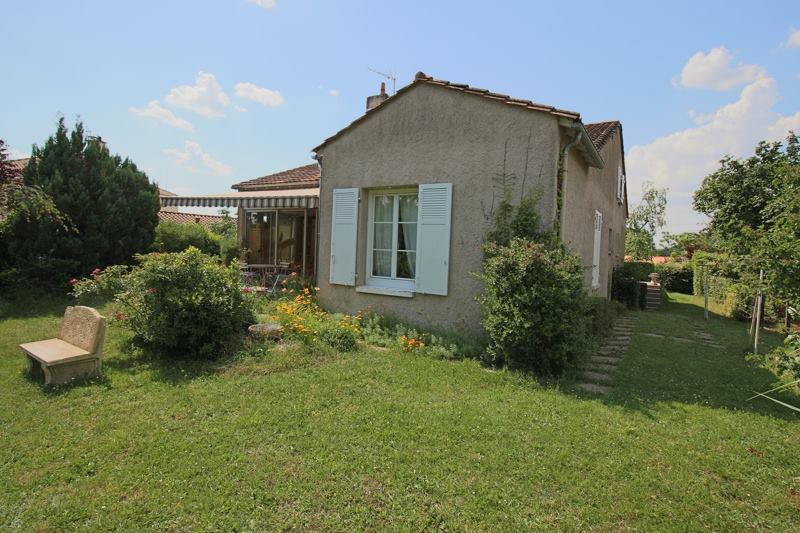 Vente Maison BUXEROLLES - 4 pièces -149 m² - (86180)