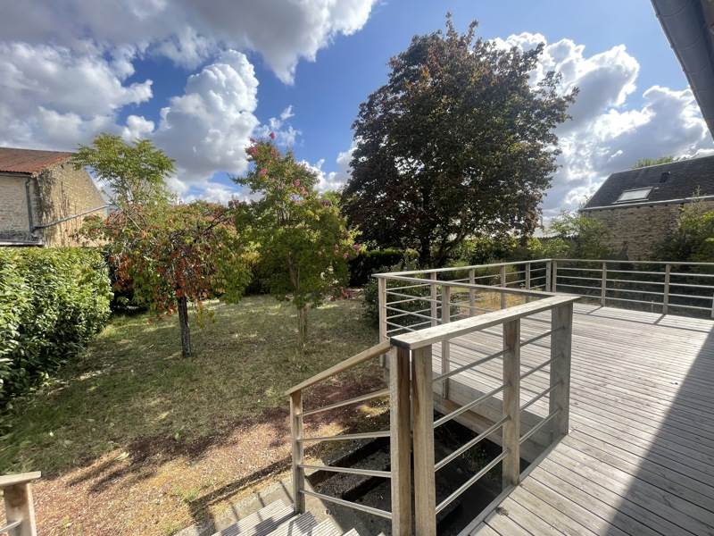 Maison 6 pièces 110 m² · à Poitiers · 110 m² · 250 000 €