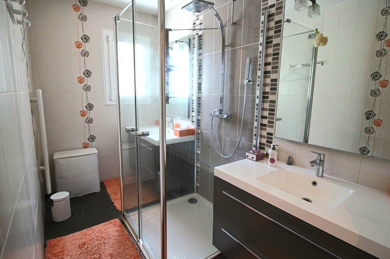 Vente Maison POITIERS - 6 pièces -242 m² - (86000)