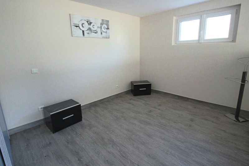 Vente Maison POITIERS - 6 pièces -242 m² - (86000)