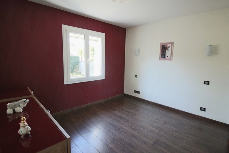 Vente Maison POITIERS - 6 pièces -242 m² - (86000)