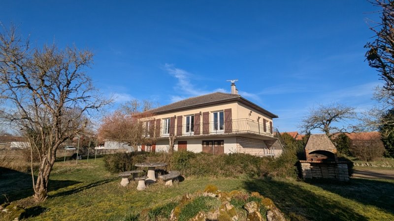 Vente Maison ST BENOIT - 5 pièces -148 m² - (86280)