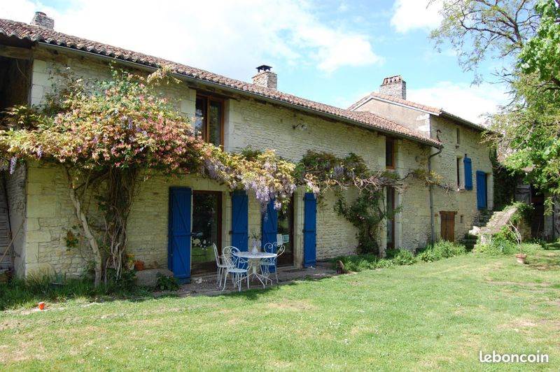 Vente Maison CHOUPPES - 5 pièces -172 m² - (86110)