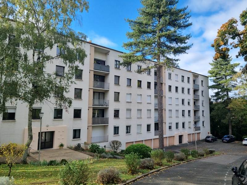 Vente Appartement POITIERS - 3 pièces -71 m² - (86000)