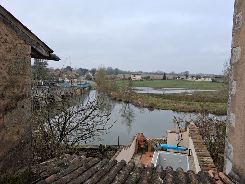 Vente Maison SANXAY - 4 pièces -66 m² - (86600)