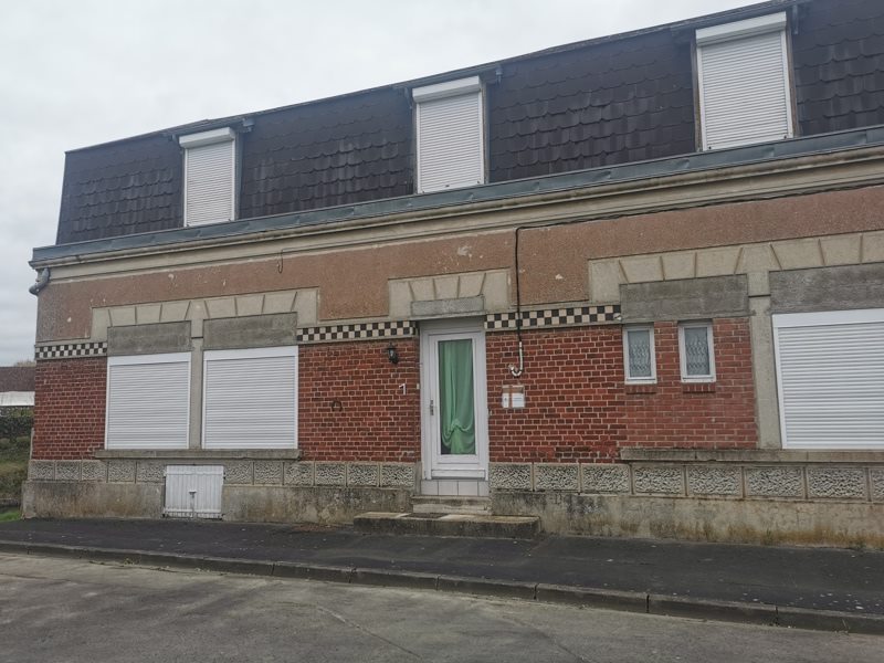 Vente Maison VENDHUILE - 5 pièces -129 m² - (02420)