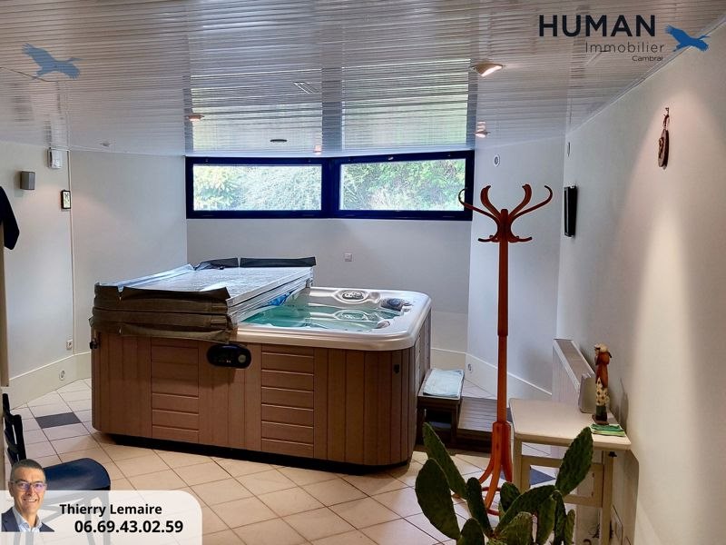 Vente Maison AVESNES LES AUBERT - 10 pièces -338 m² - (59129)