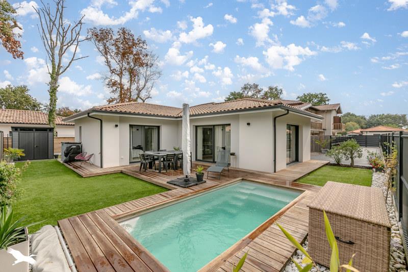 Vente Maison GUJAN MESTRAS - 4 pièces -110 m² - (33470)