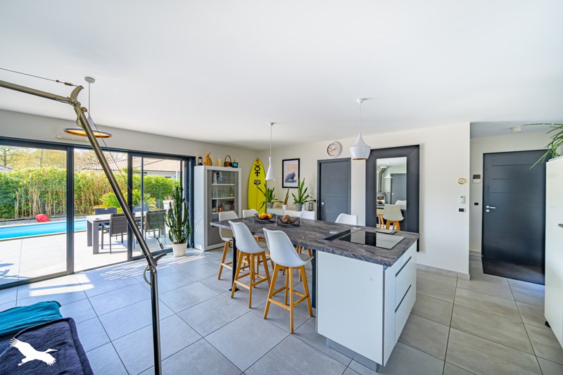 Vente Maison GUJAN MESTRAS - 4 pièces -99 m² - (33470)