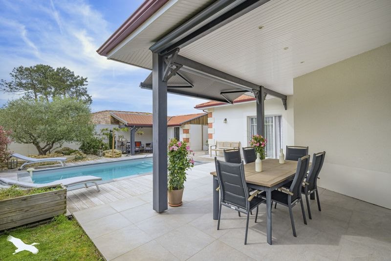Vente Maison GUJAN MESTRAS - 4 pièces -120 m² - (33470)