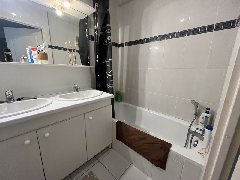 Vente Appartement GUJAN MESTRAS - 3 pièces -54 m² - (33470)