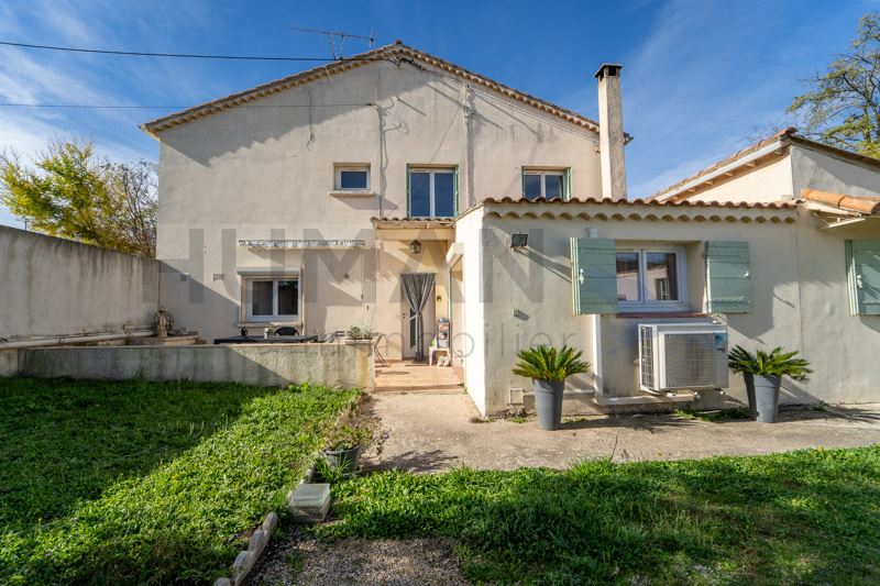 Vente Maison MALLEMORT - 7 pièces -185 m² - (13370)