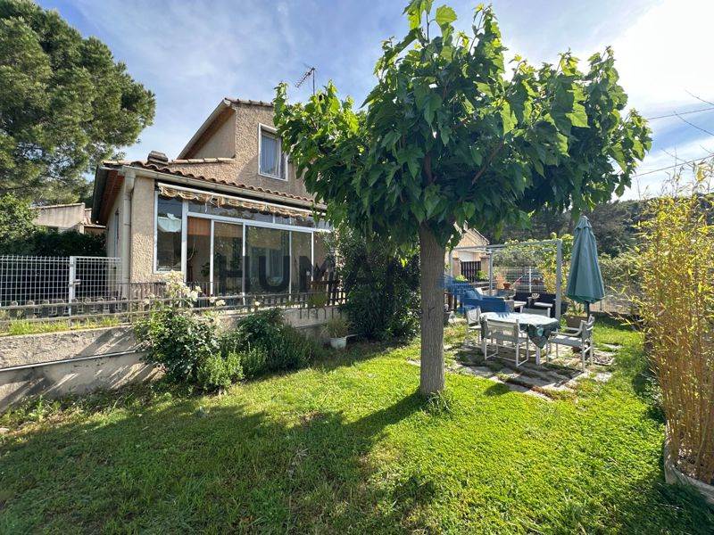 Vente Maison TAILLADES - 7 pièces -153 m² - (84300)