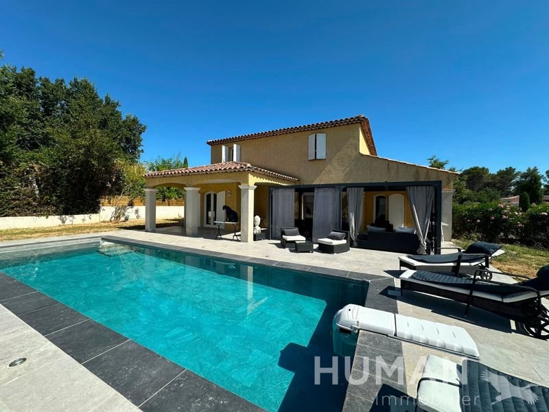 Vente Maison LA ROQUE D ANTHERON 13640 6 pièces - 202 m²