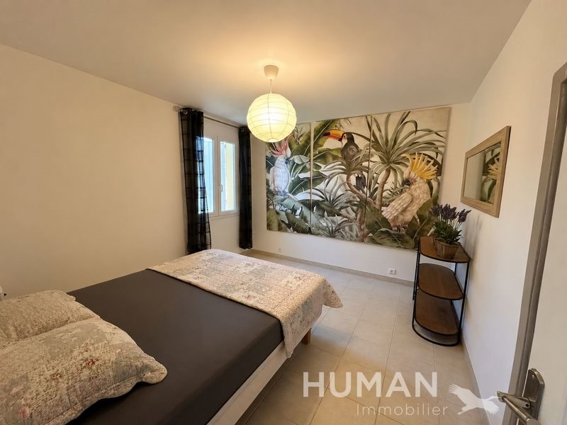 Vente Maison LA ROQUE D ANTHERON - 6 pièces -202 m² - (13640)