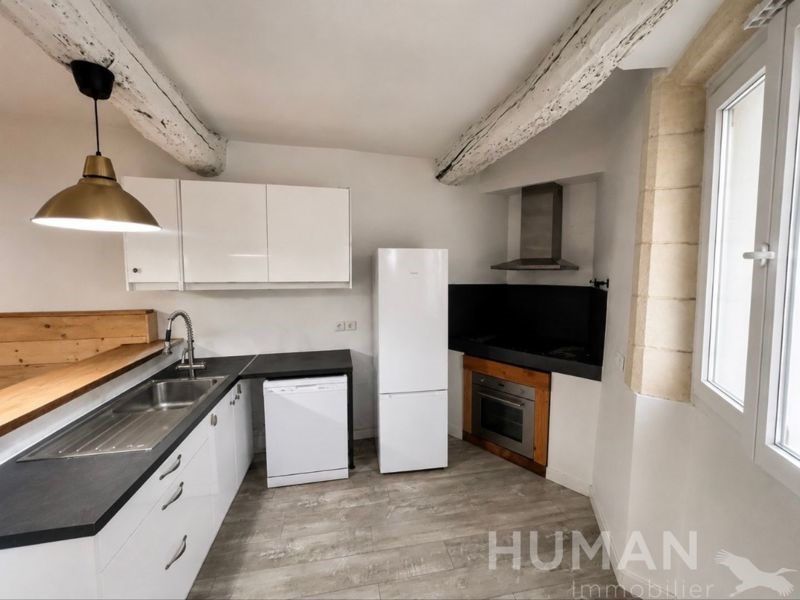 Vente Appartement LAMBESC - 2 pièces -55 m² - (13410)