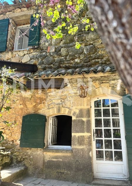 Vente Maison ROGNES - 4 pièces -100 m² - (13840)